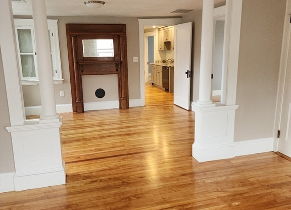 63 5 AVE