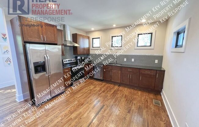 1029 N 6 ST