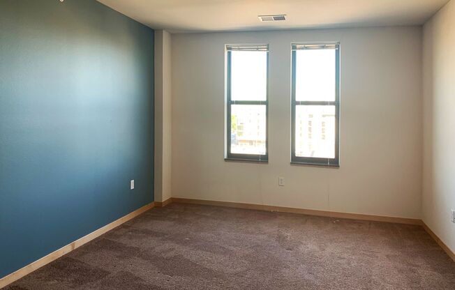2 beds, 2 baths, $2,995, Unit Suite 1-505
