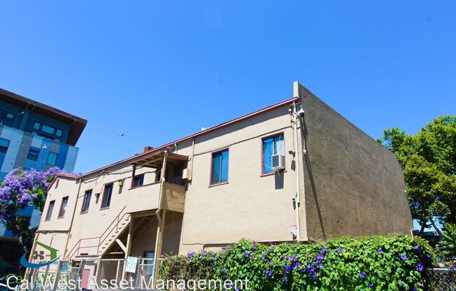 603 S 1st St.