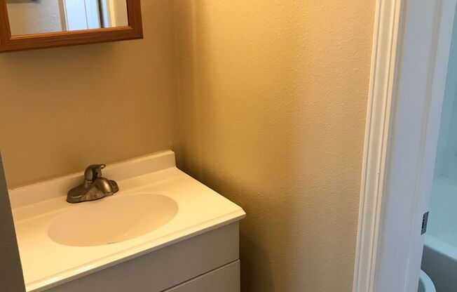 2 beds, 2 baths, 886 sqft, $1,795, Unit Apt. 53