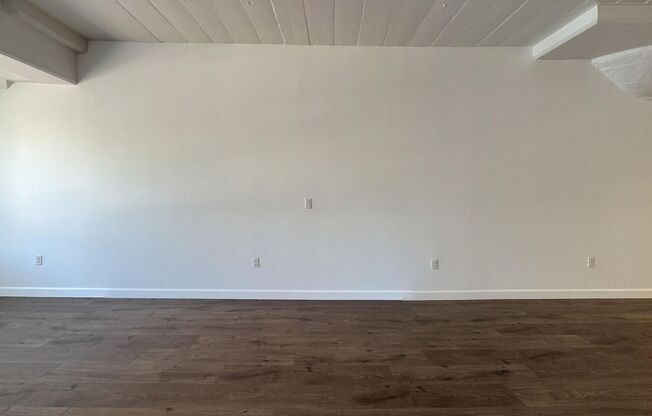 1 bed, 1 bath, 715 sqft, $2,097.5, Unit 304
