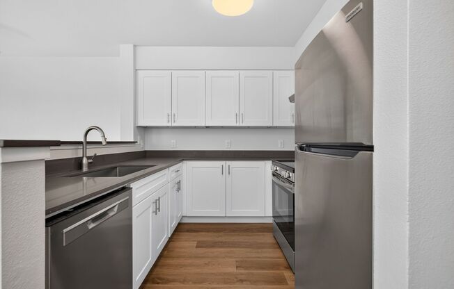 2 beds, 2 baths, 1,005 sqft, $2,995, Unit 602