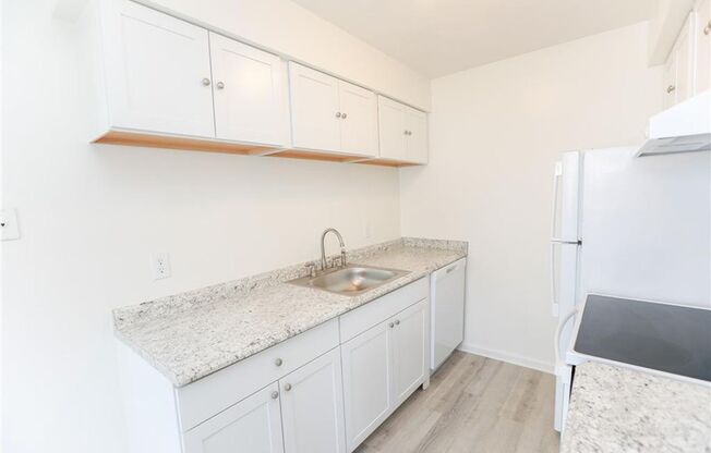 2 beds, 1 bath, 780 sqft, $1,450, Unit 203B