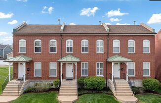 Lovely 2 Bedroom / 2 Bath for Rent