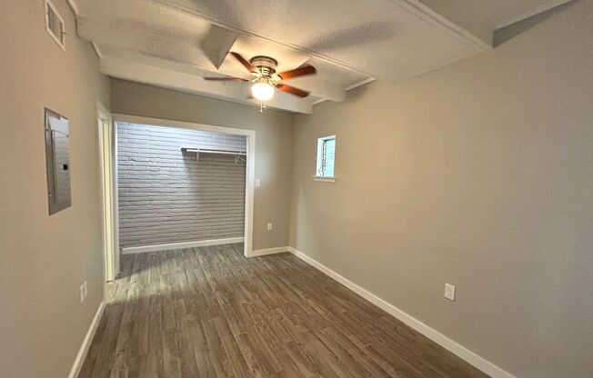 1 bed, 1 bath, 550 sqft, $1,245, Unit 202