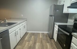 1 bed, 1 bath, $1,100, Unit 104