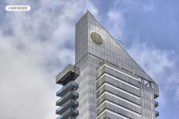 Studio, 1 bath, 797 sqft, $5,500, Unit 16C