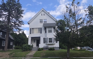 8 HADWEN RD