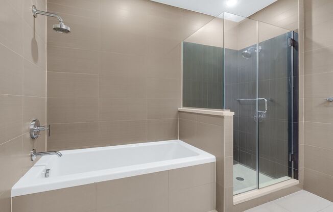 142 N 6 ST