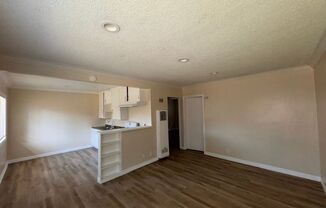 2 beds, 1 bath, $2,050, Unit #5