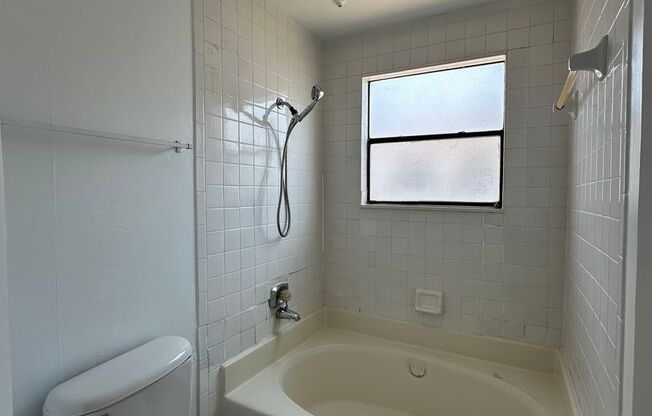 Studio, 1 bath, 432 sqft, $895, Unit 104