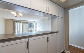 10540 MIDVAL N
