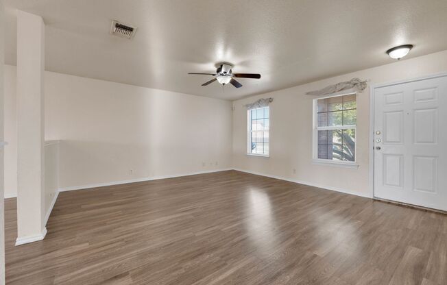 One Story Rental Home in NW San Antonio!!!