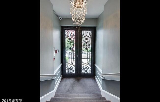Great 2 Bedroom Columbia Heights Condo
