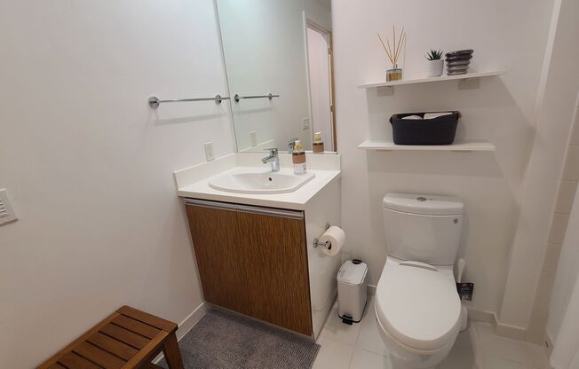 3 beds, 2 baths, $5,250, Unit # 1418