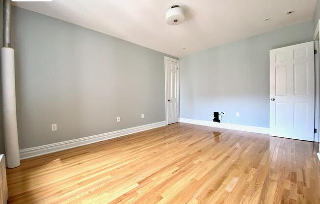 Studio, 1 bath, $2,300, Unit 3C