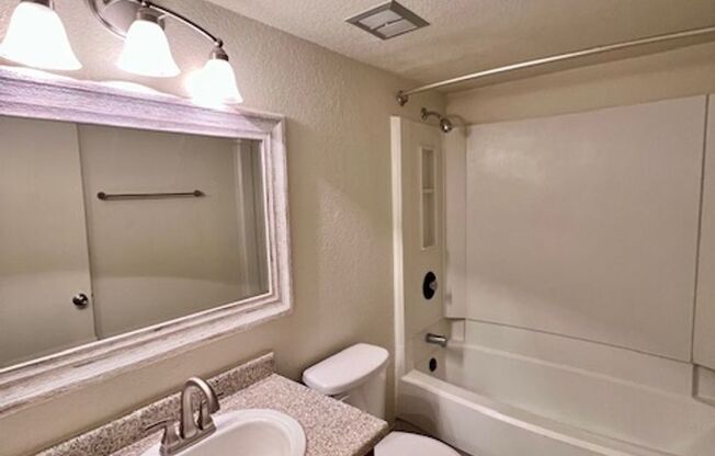 822-Shadow Ridge Apartments