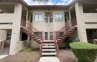 Nice Condo on the 2nd Floor with 2 Bedrooms