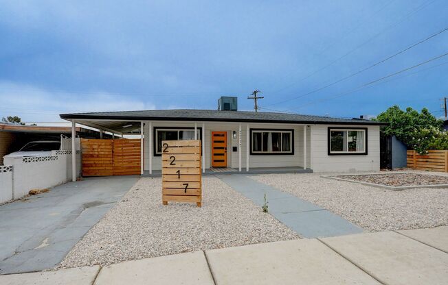 Fully Furnished or Unfurnished 3 BR / NO HOA