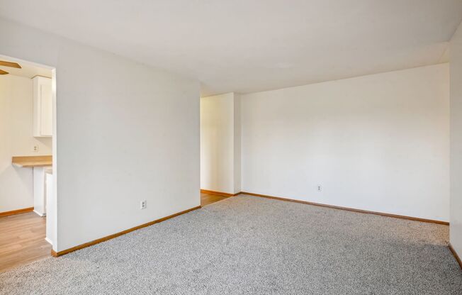 Unity View Apartments - 476 75th Ave NE