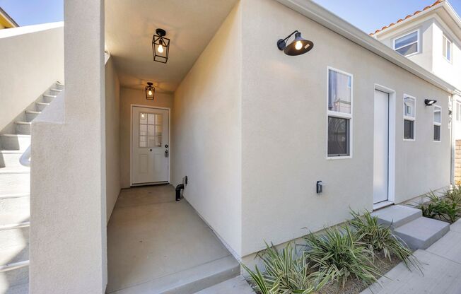 308 N Catalina Ave