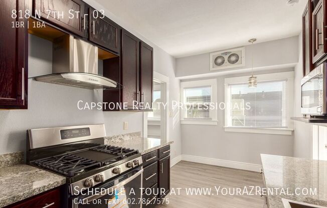 818 N 7 ST