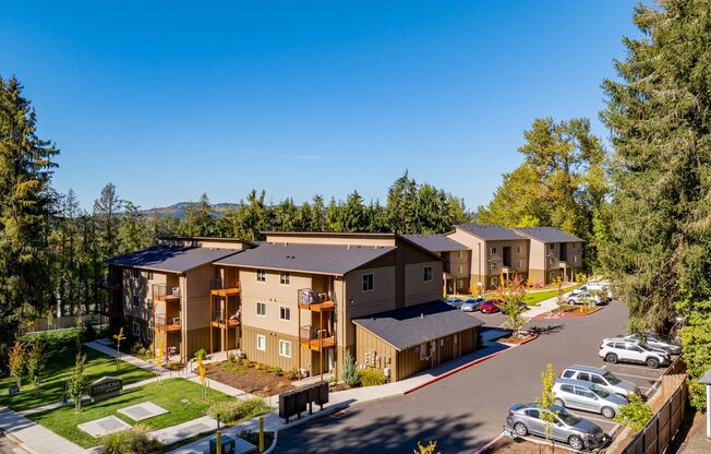 2 beds, 2 baths, 1,092 sqft, $1,650, Unit 1051-204