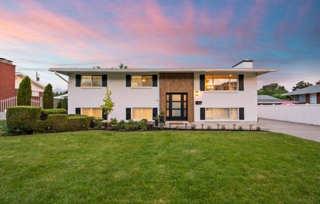Millcreek Stunner Next to St Marks Hospital!