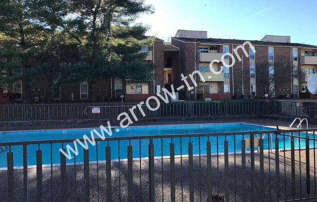 2 beds, 1 bath, $1,450, Unit # #C 39