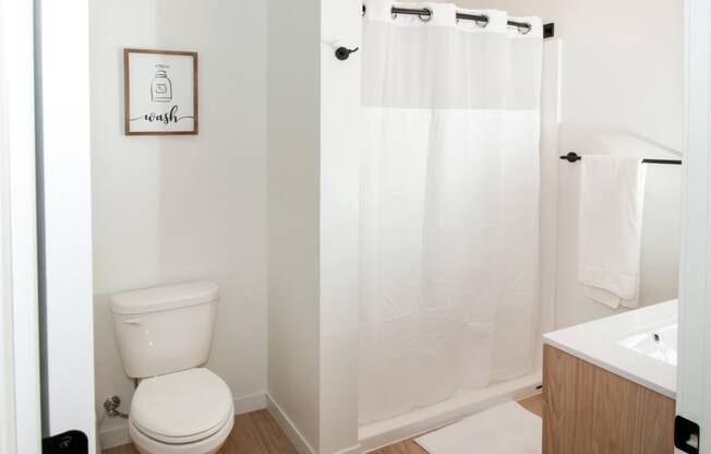 Luxurious Bathroom at CityLine Apartments, Minneapolis, Minnesota