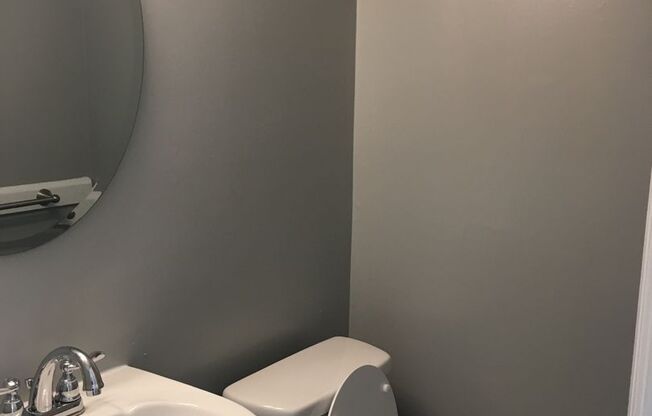 2 beds, 1.5 baths, 1,050 sqft, $1,425, Unit 510-C SA