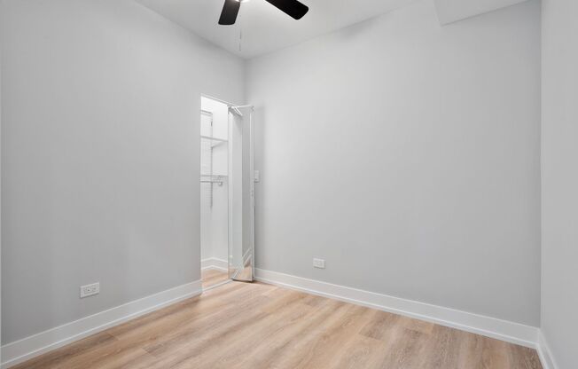 3 beds, 1 bath, 524 sqft, $2,200, Unit 1552-3E