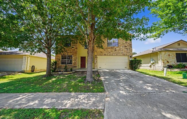 Spacious Cibolo Home Near Steele High School - Realtor Commission: $500