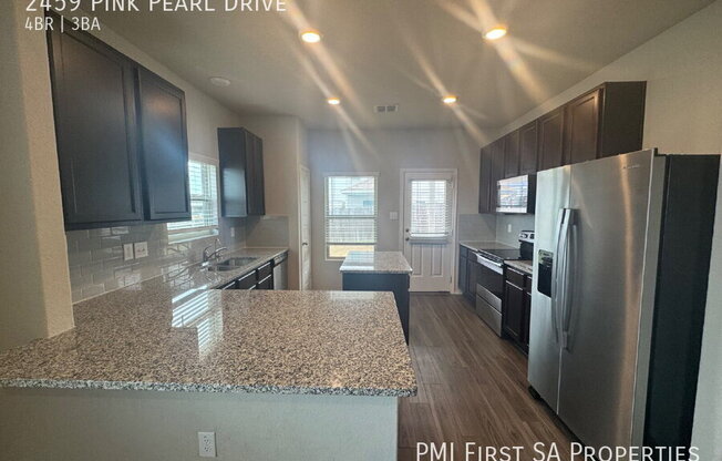 2459 PINK PEARL DR