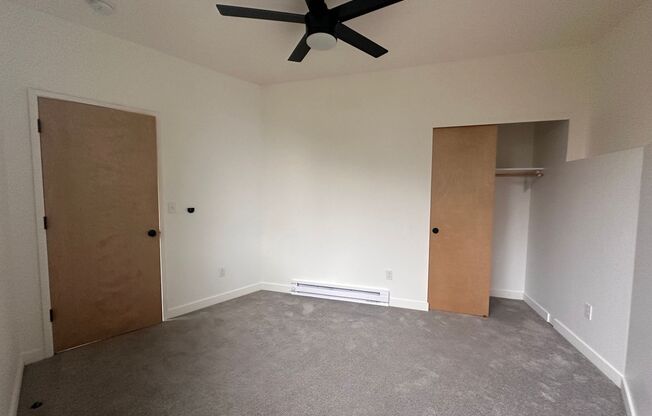 1 bed, 1 bath, 108 sqft, $900, Unit B103