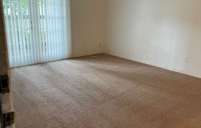 2 beds, 2 baths, 912 sqft, $1,300, Unit 315-102