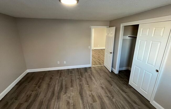 2 beds, 1 bath, $1,995, Unit 10B