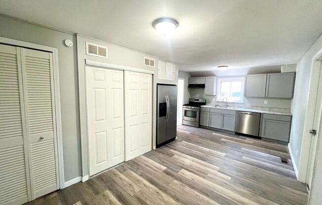 2 beds, 1 bath, $1,275