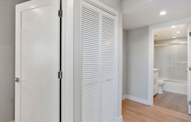 Gorgeous Brand New Build - Townhomes in Grant Hill
