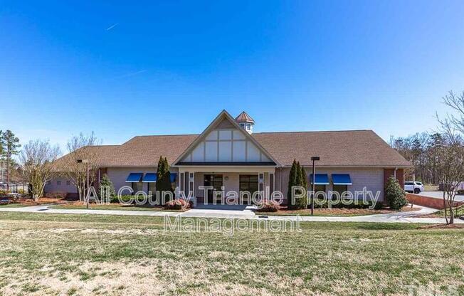 428 IRVING WAY
