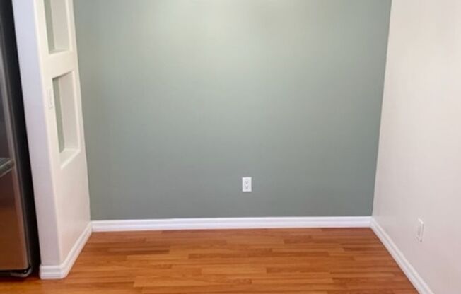 Upscale Condo in Clairemont