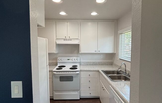 1 bed, 1 bath, 750 sqft, $2,205, Unit 1802