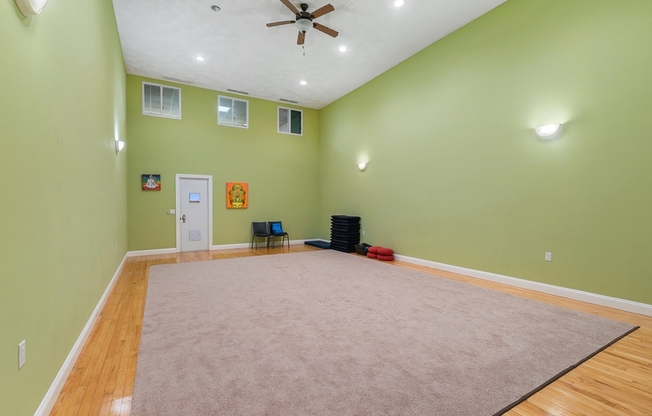 2 beds, 2 baths, 986 sqft, $3,495, Unit 511