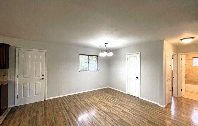 3 beds, 1 bath, $1,199