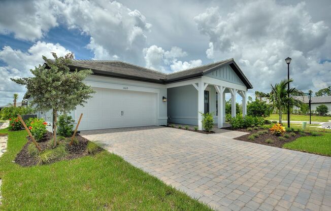 ONE MONTH FREE ! Deposit-Free! Modern, energy efficient home with ALL of the upgrades! North Port, FL