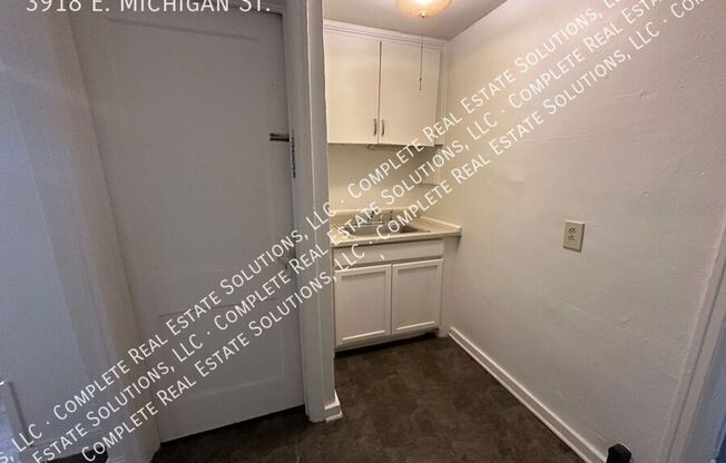 1 bed, 1 bath, $650