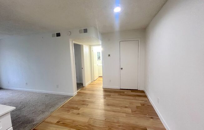GORGEOUS 1BED/1BATH GROIND FLOOR UNIT CONDO