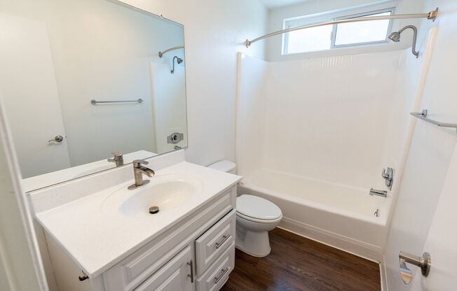 1 bed, 1 bath, 650 sqft, $1,798, Unit 316