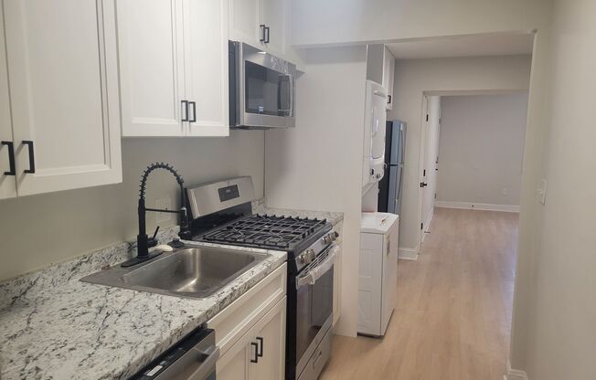 Charming 3 BR/1 BA Apartment in Trinidad!